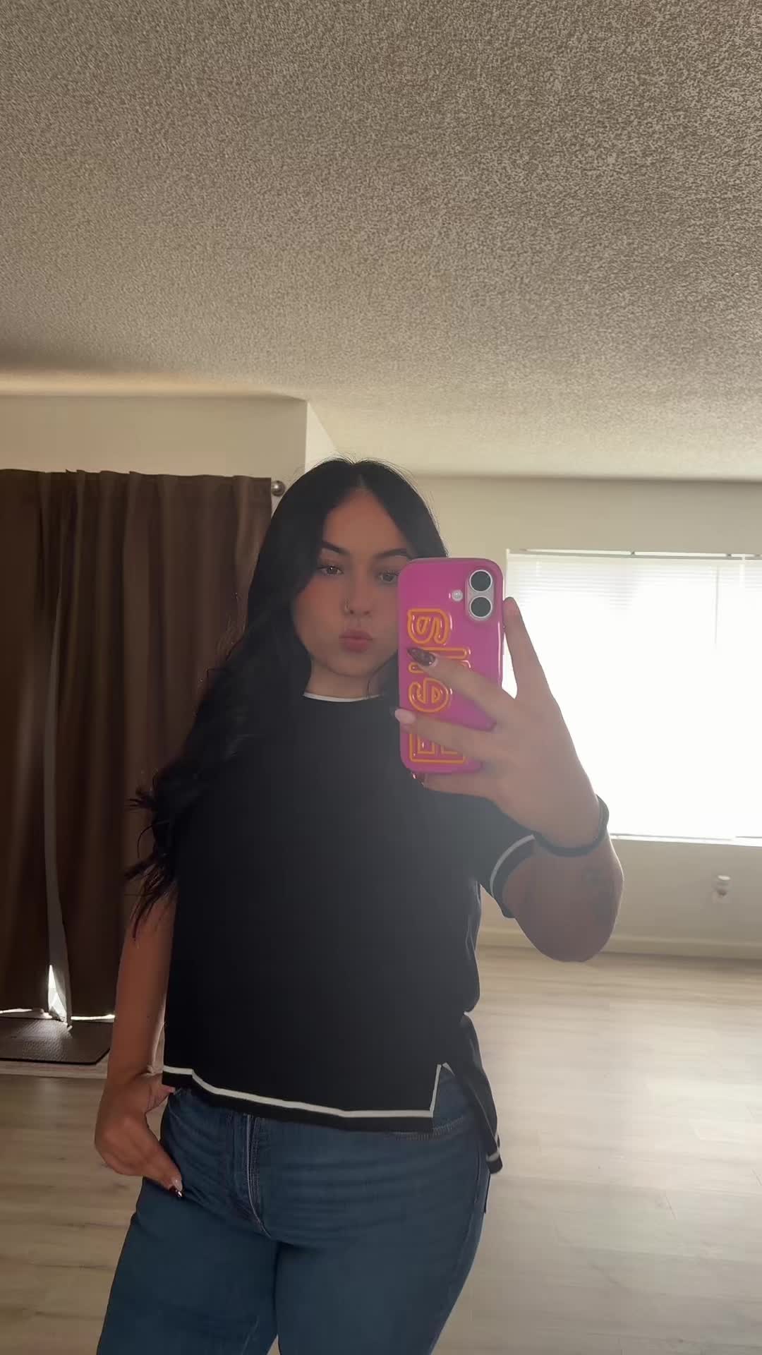 @b3llaw3lla