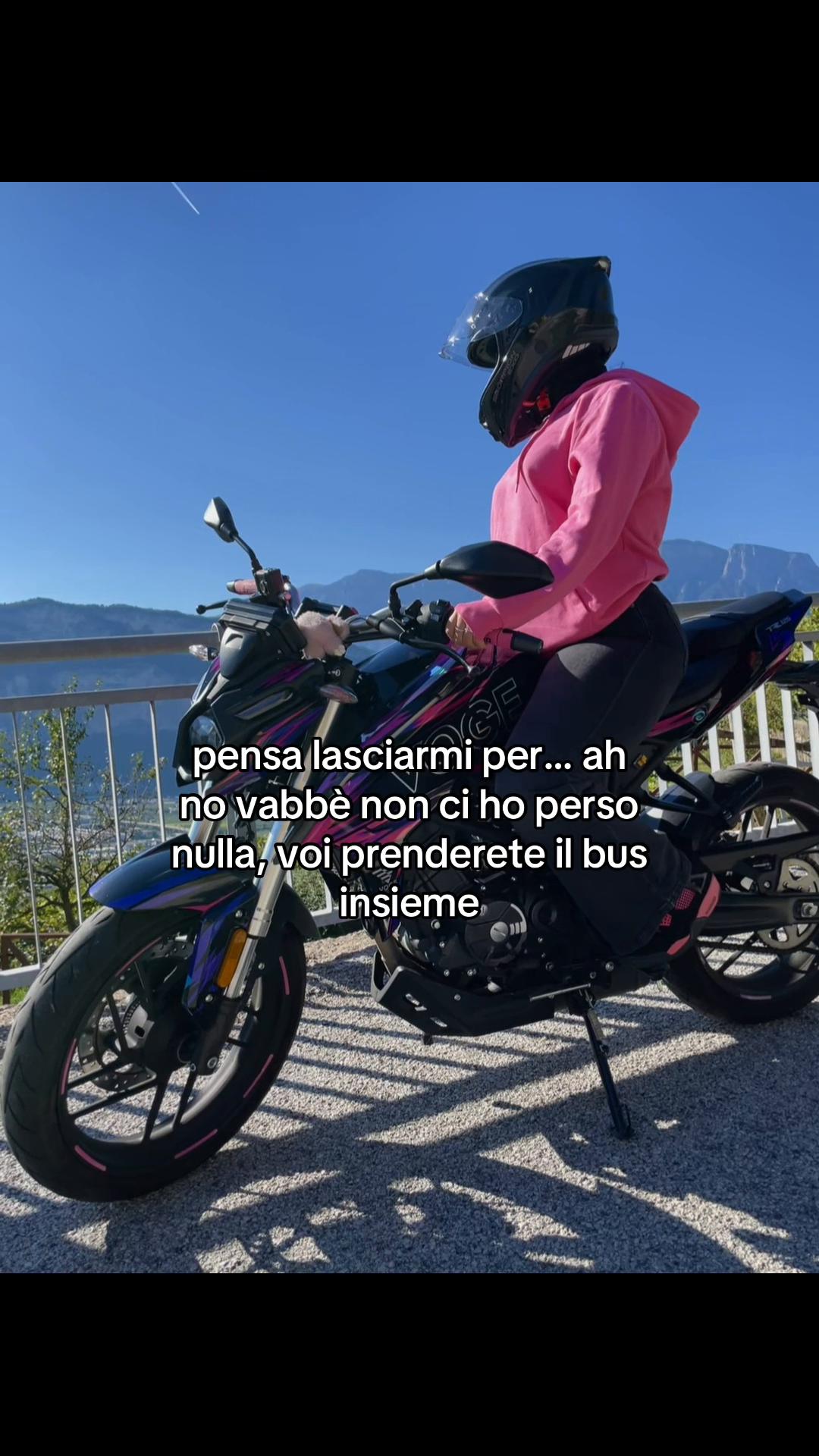 @𝒱𝒾𝒸𝓀𝓎🦭