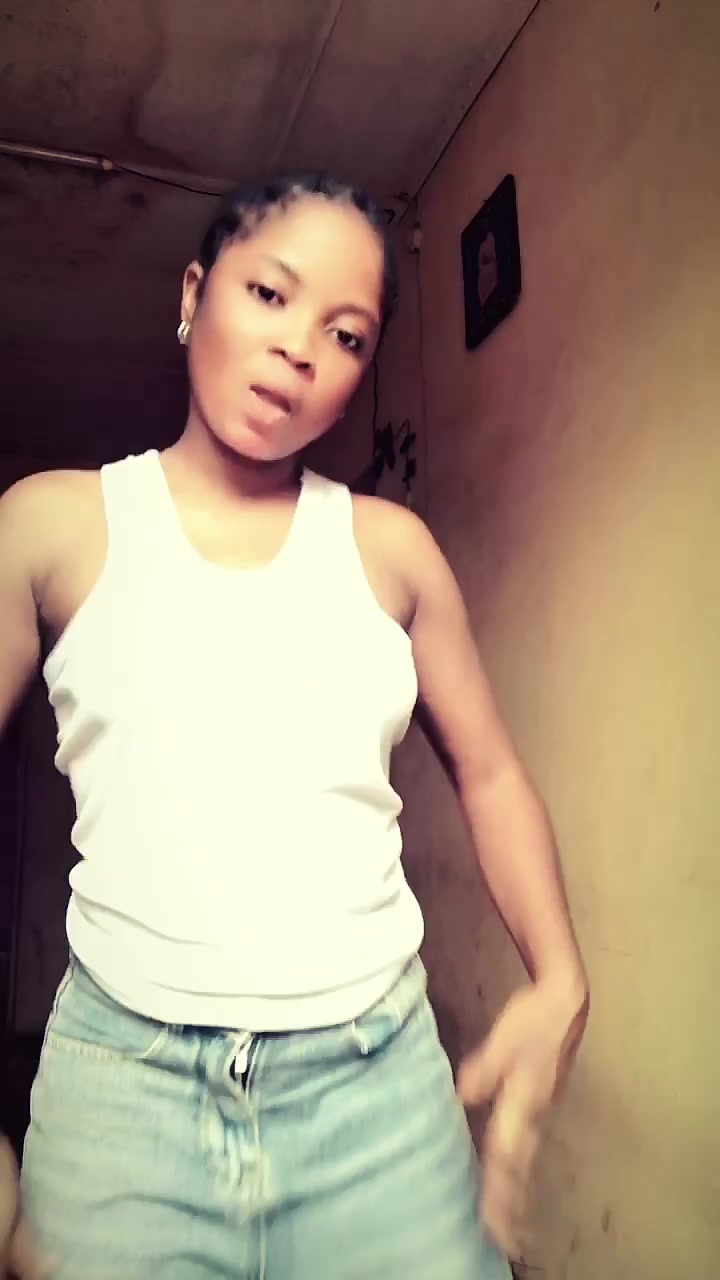@Flakkyempire61✂️✂️👗