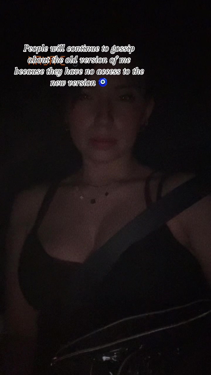 @Naya🌺