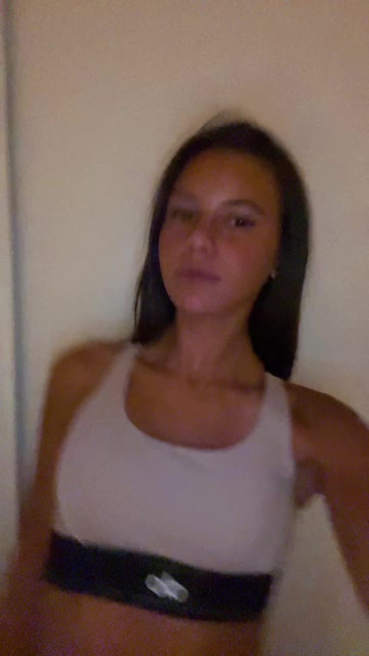 @chloé