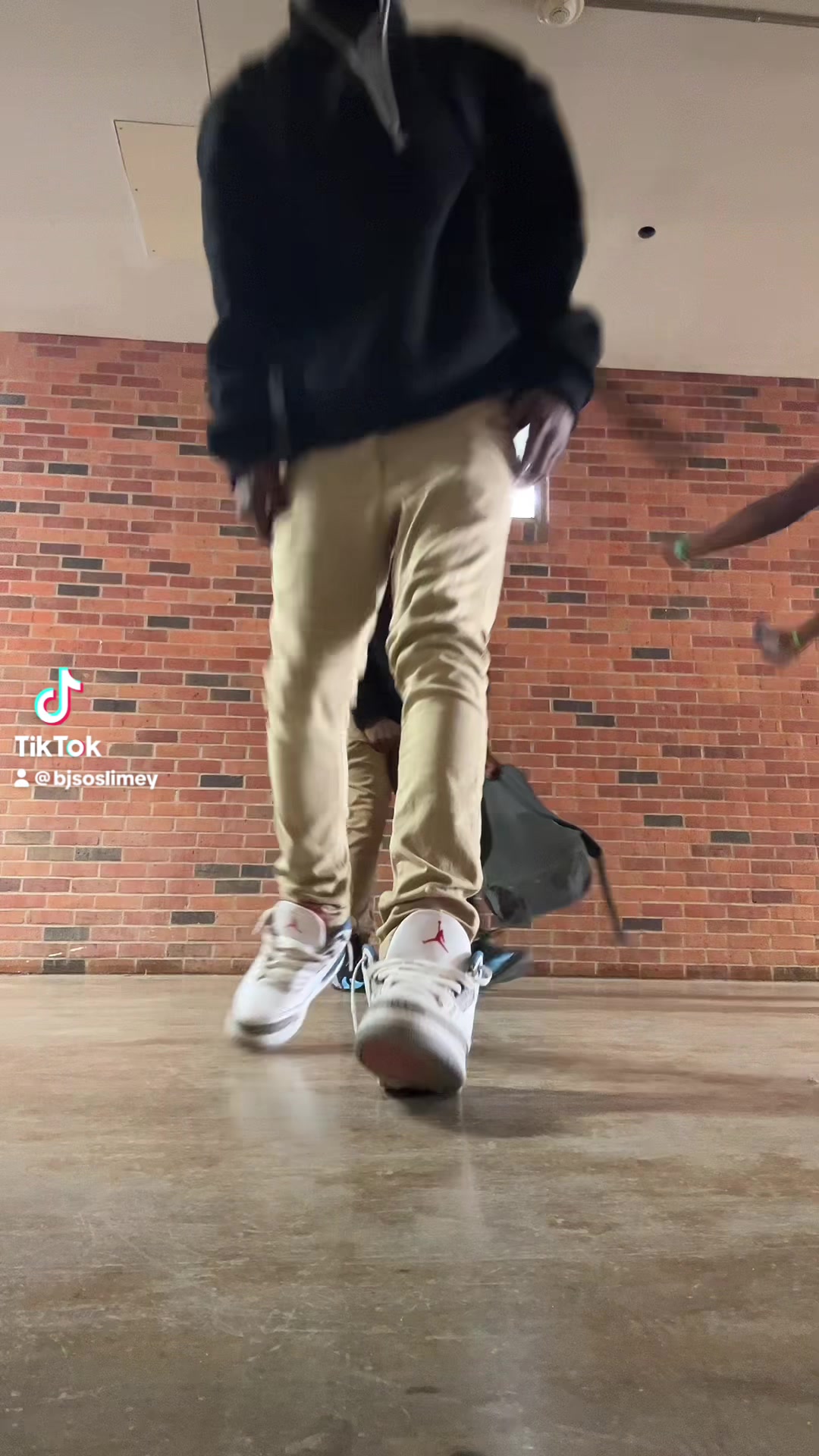 @tripouttravvv