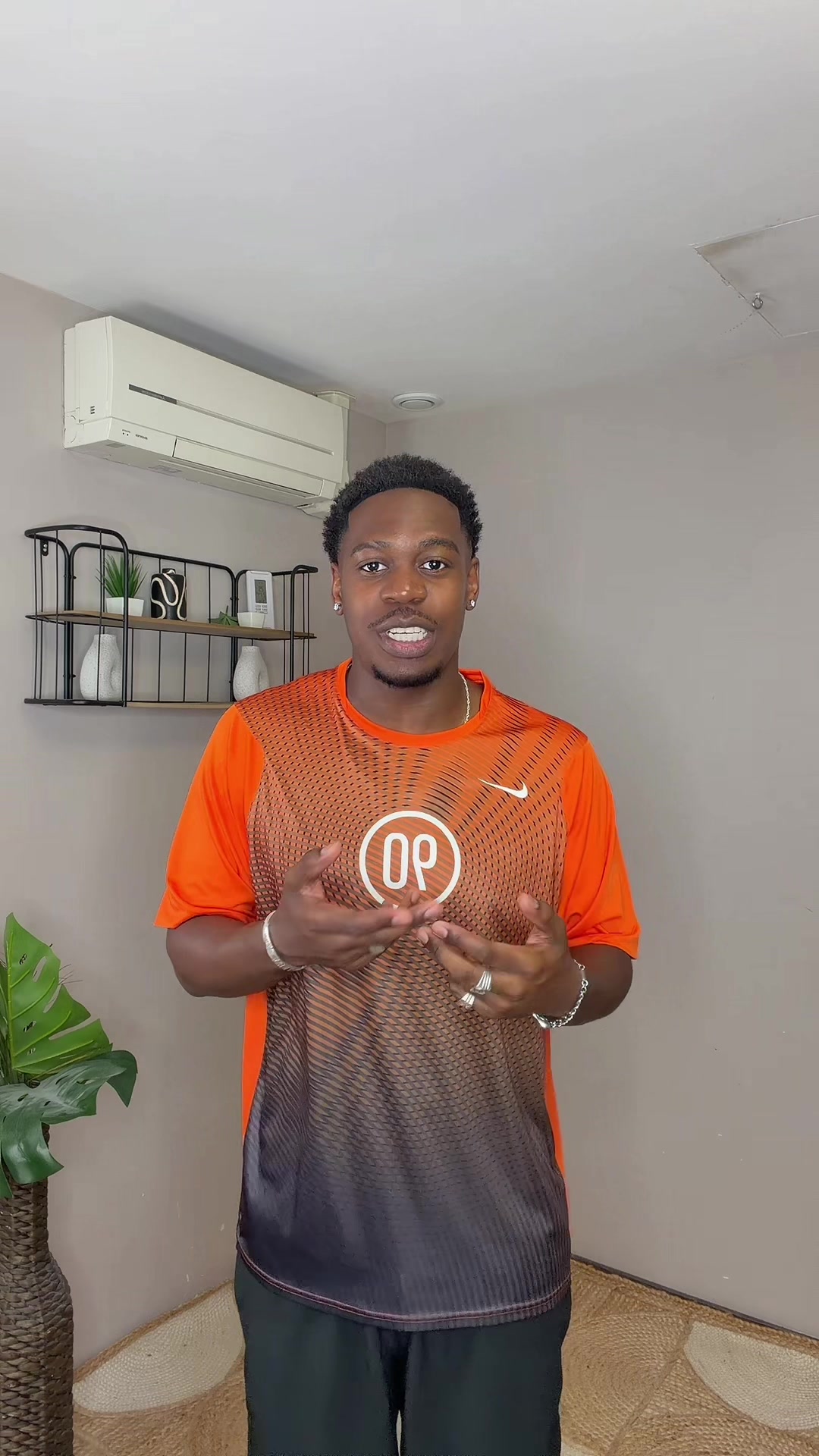 @𝑴𝑳𝑽 🎭🇨🇮