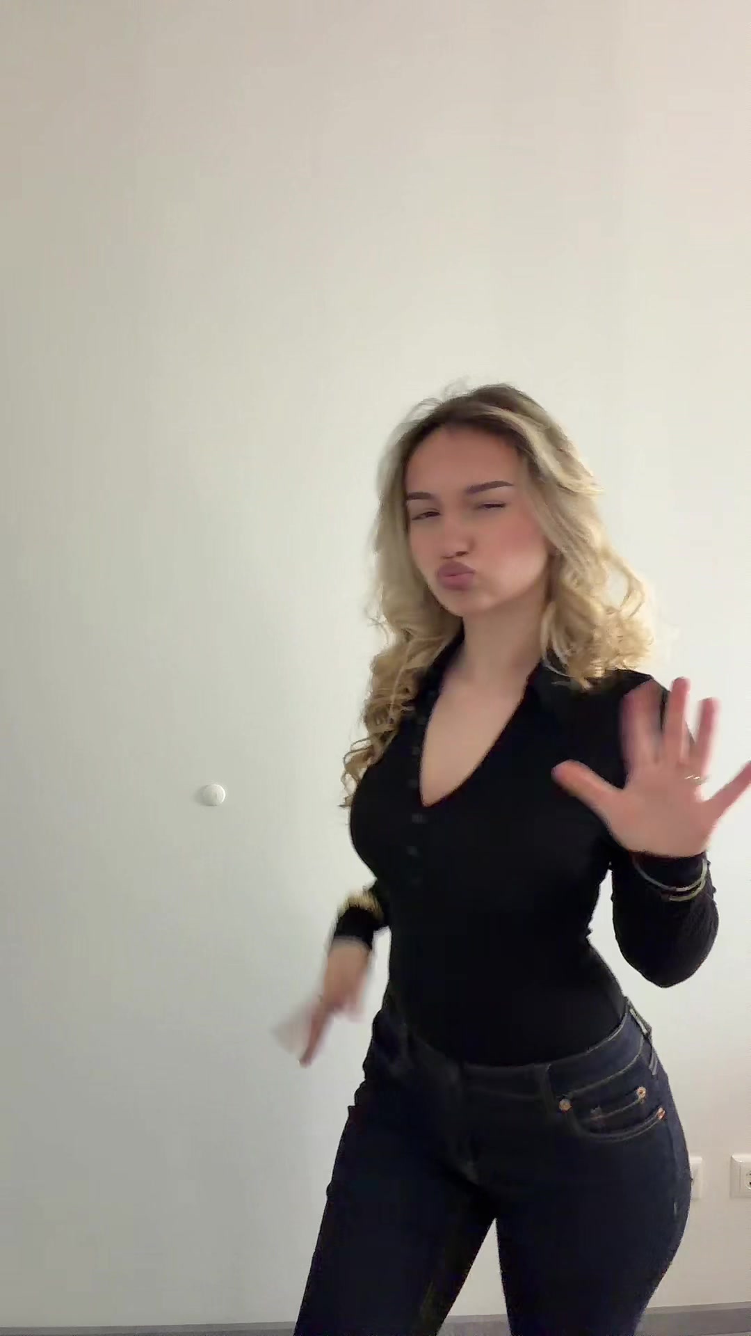 @EDONISA