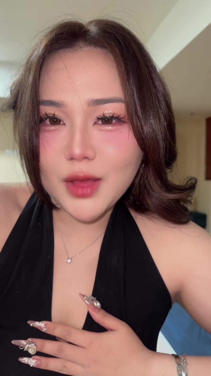 @itsmeyourcrybaby