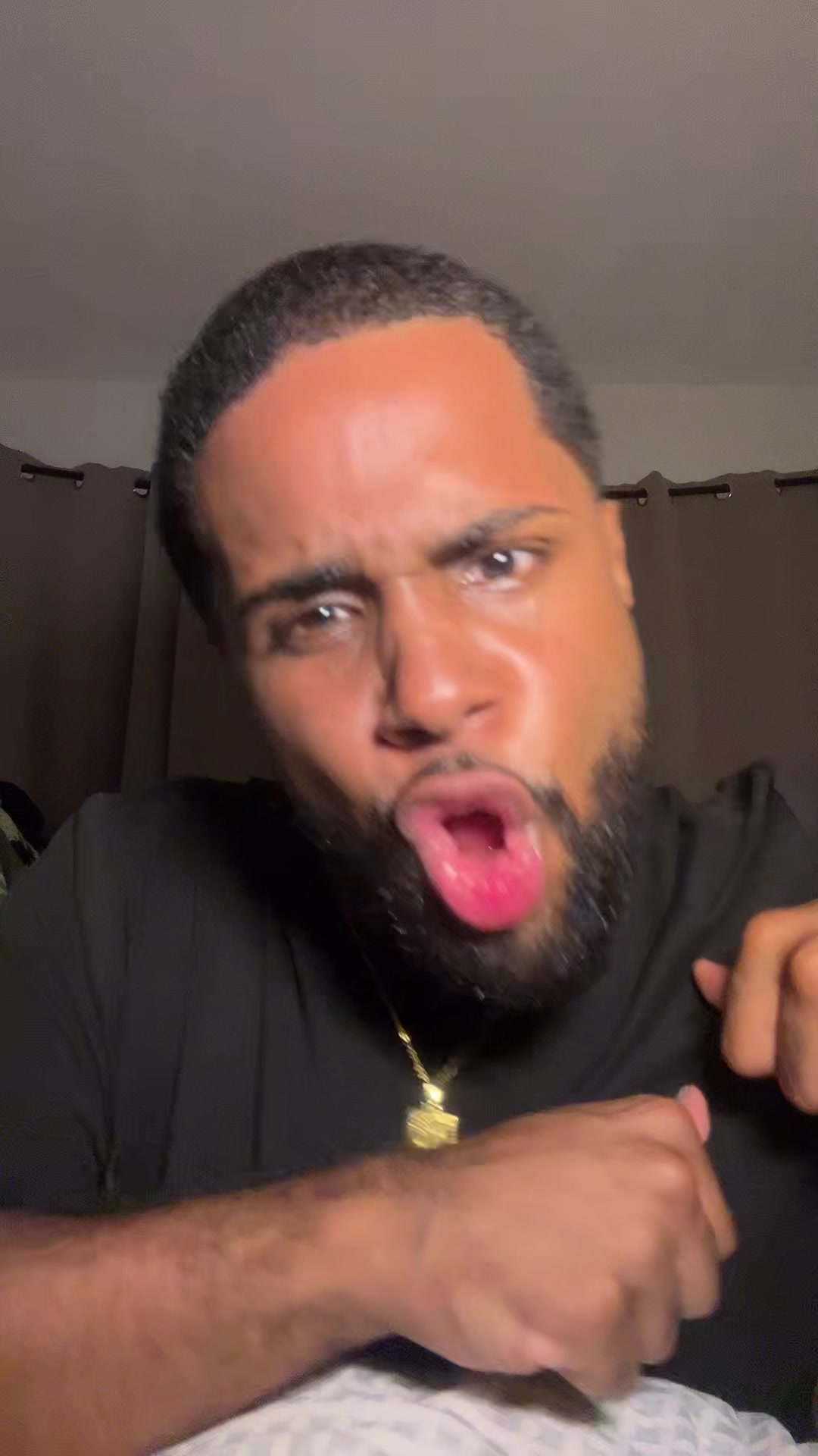 @alocarlosss