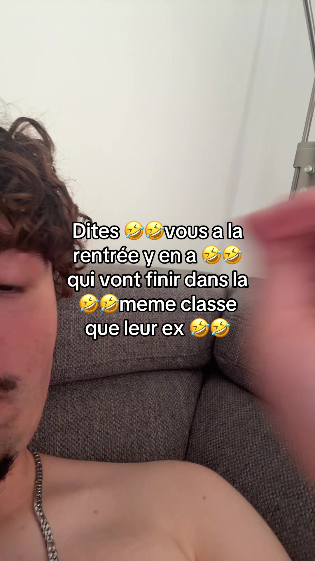 @Julien👻