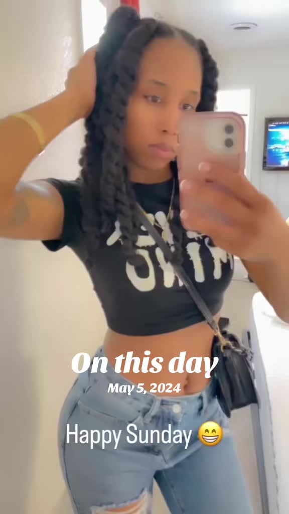 @ladyraveli