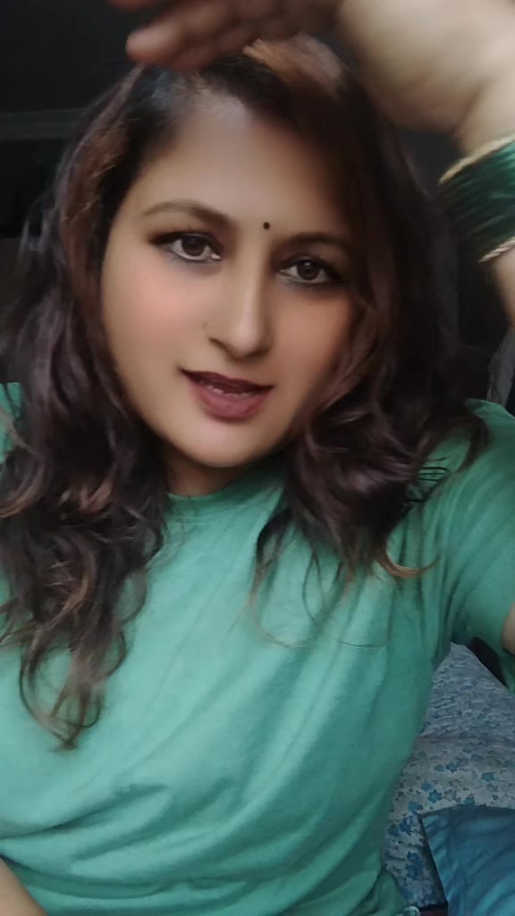 @kopila Siwakoti(Singer)