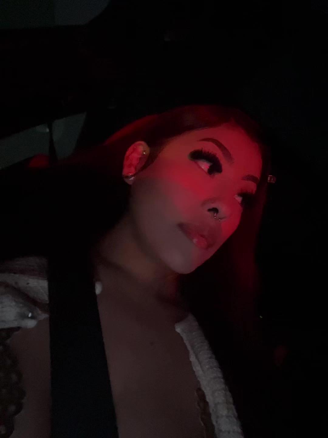 @lesleycordova