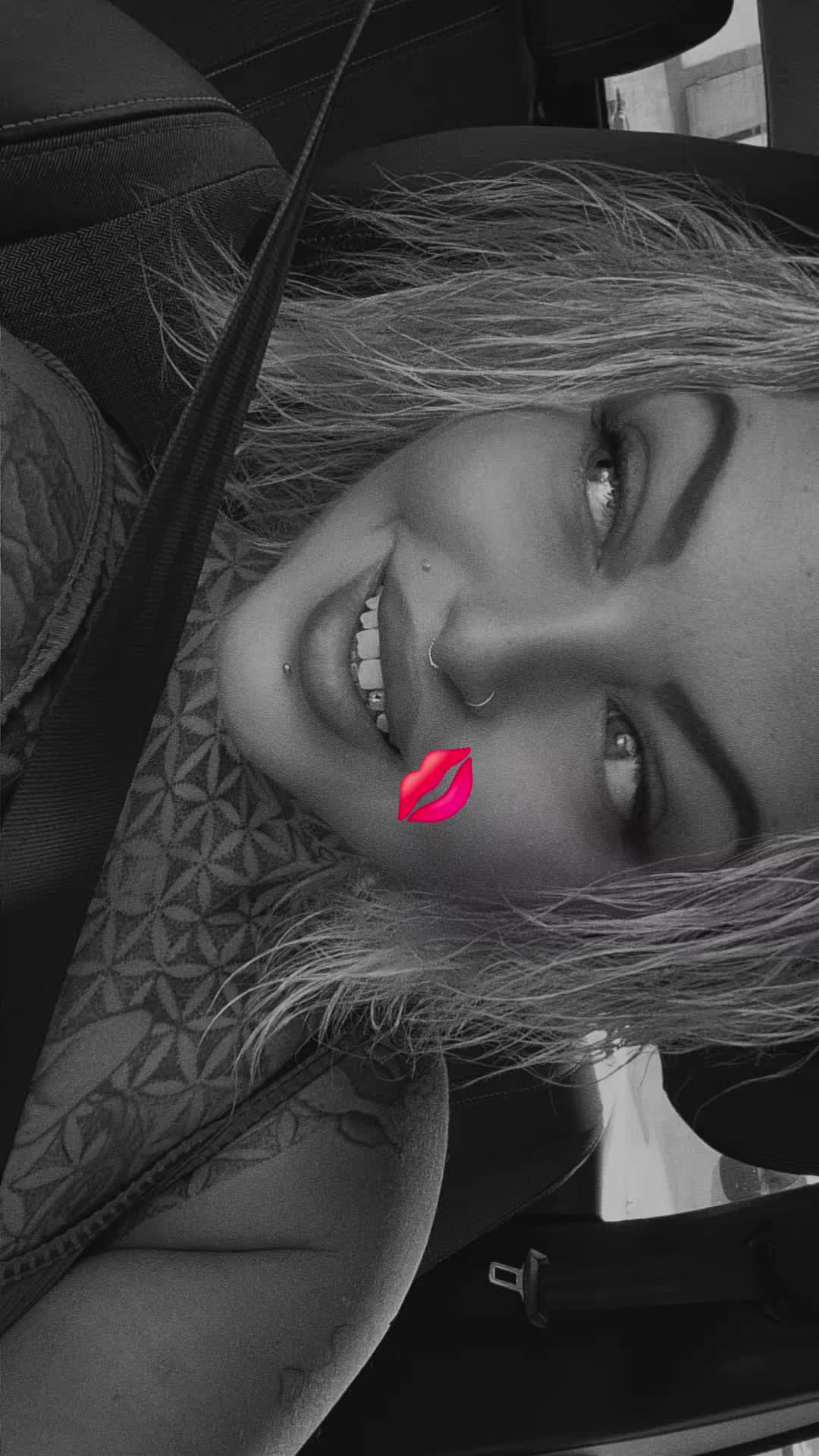 @ᗷᗩᖇᗷIᕮ 👑