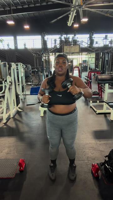 @JAS 🫶🏾 fat, but fit 🐢✨.