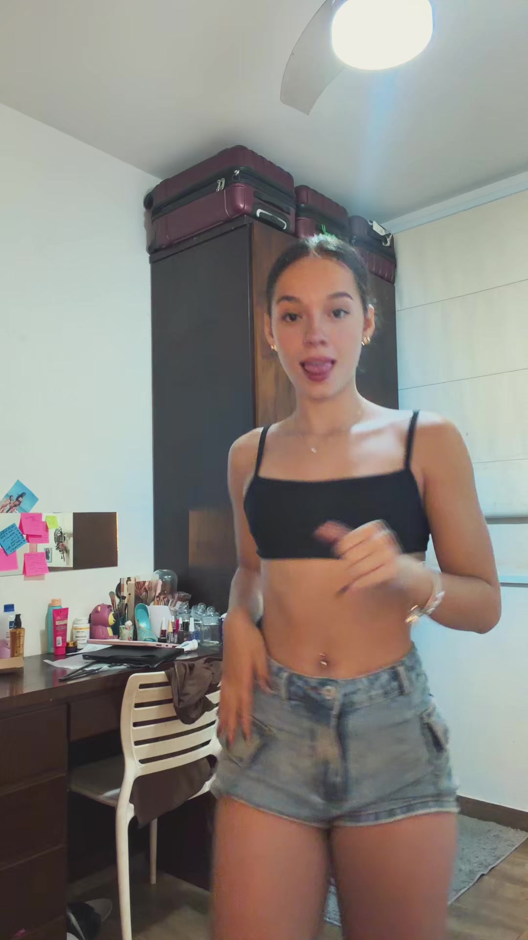 @wtf.julinha