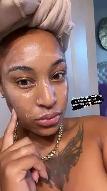 @Fineassyellatrucking
