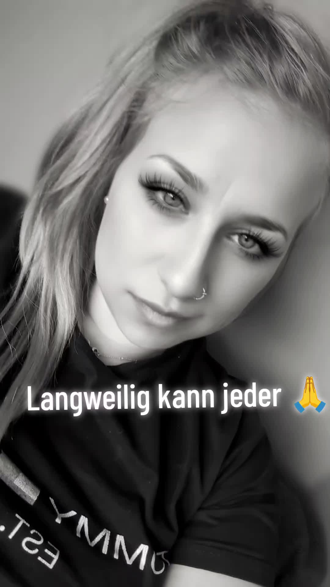@Saphira95