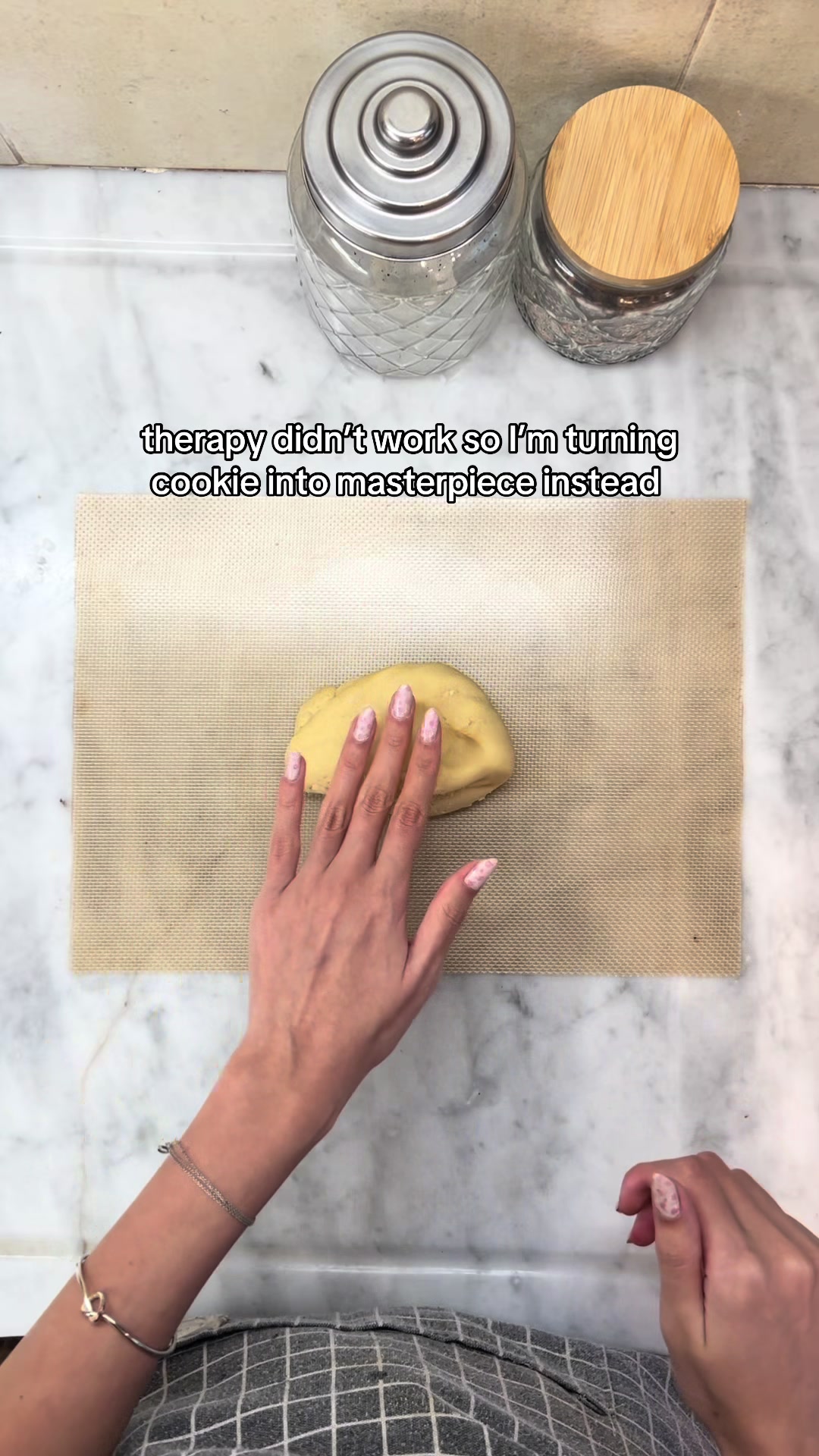 @Flower cookies lady
