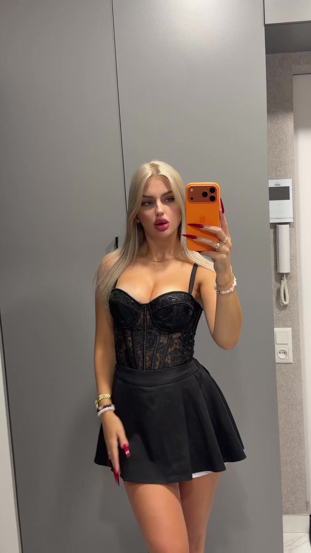 @Алина Палиевская