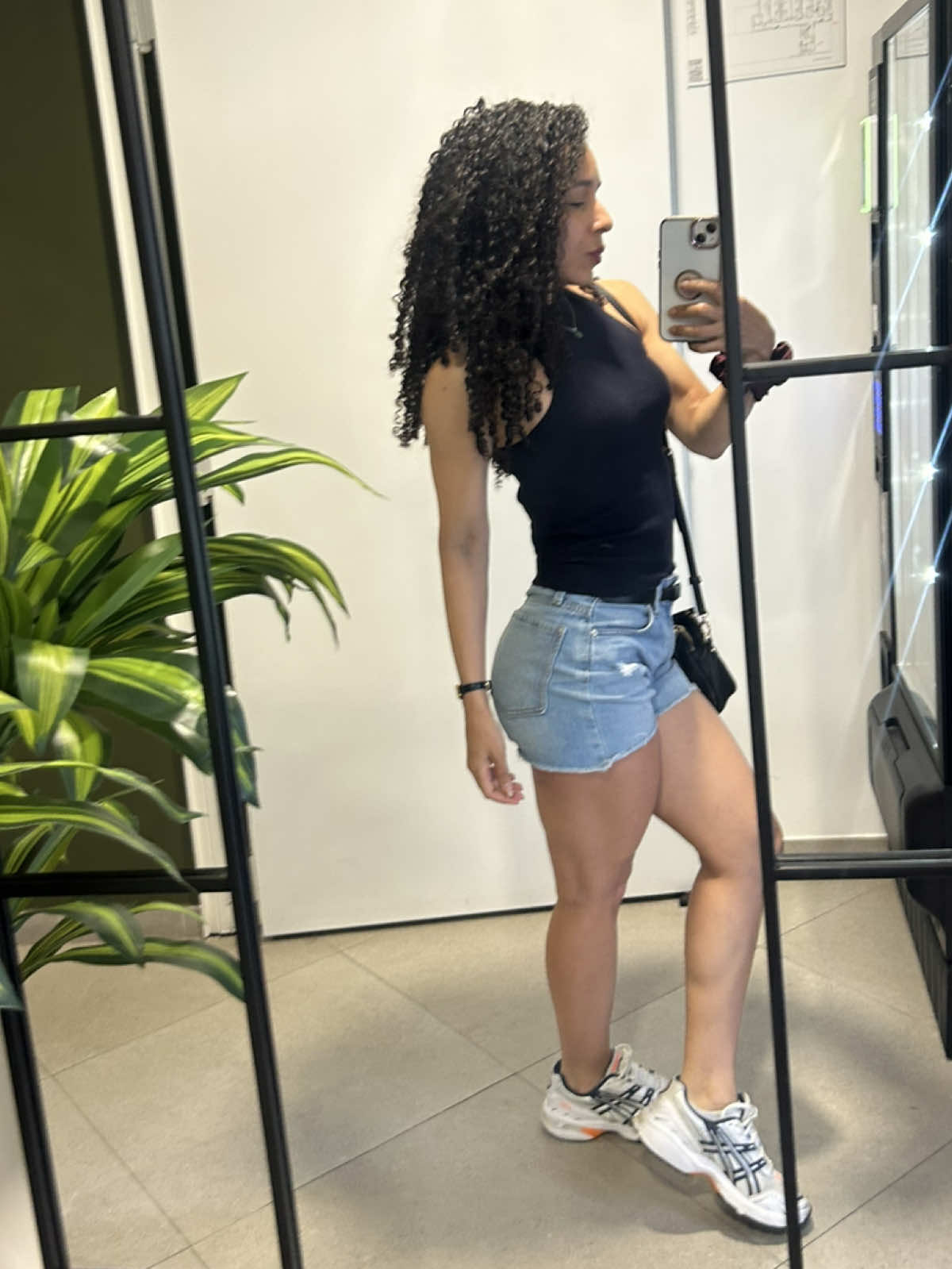 @monicasprillay