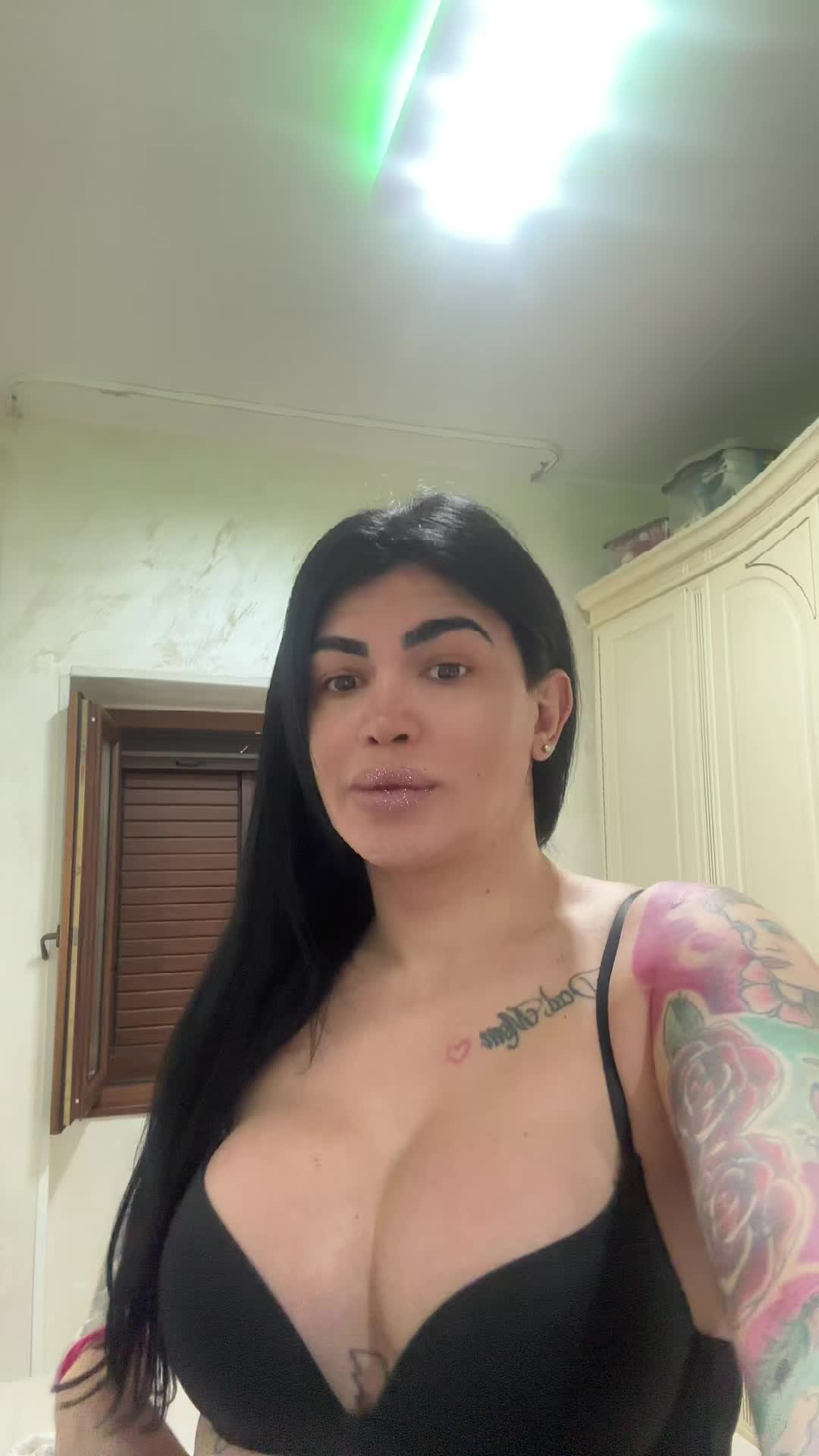 @𝑽𝒊𝒕𝒕𝒐𝒓𝒊𝒂👑