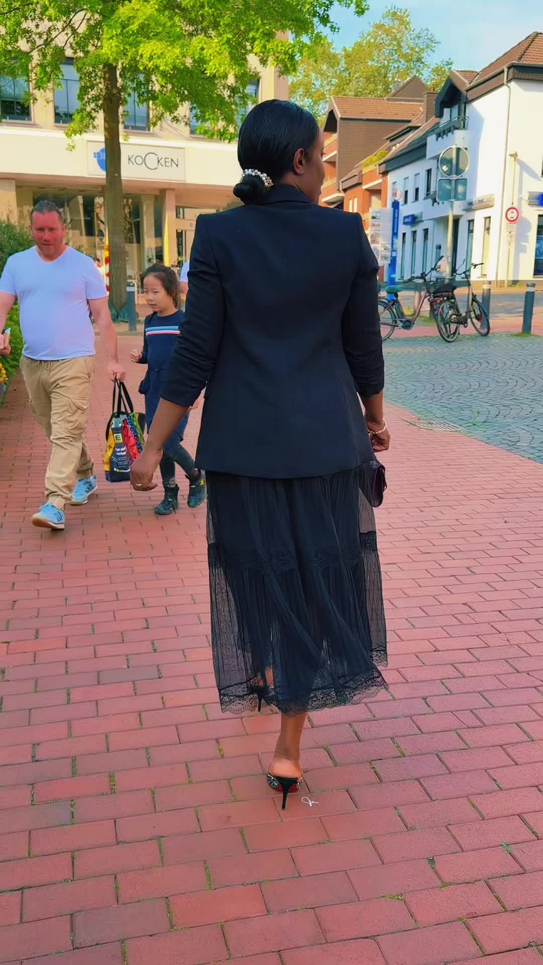 @Fafa 👑 DE LUXE
