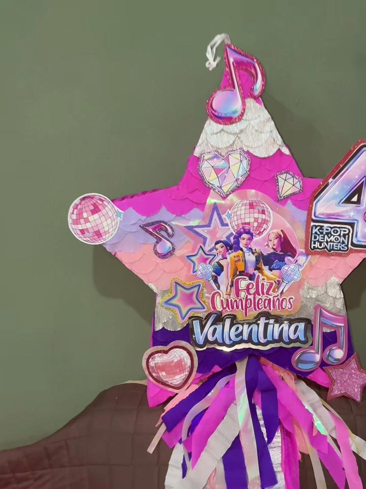 @Piñatas Jacky