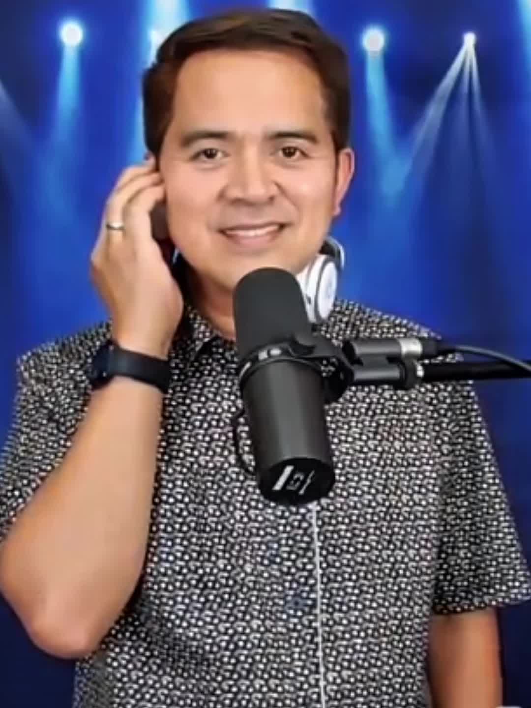 @Vhen Bautista aka Chino Romero