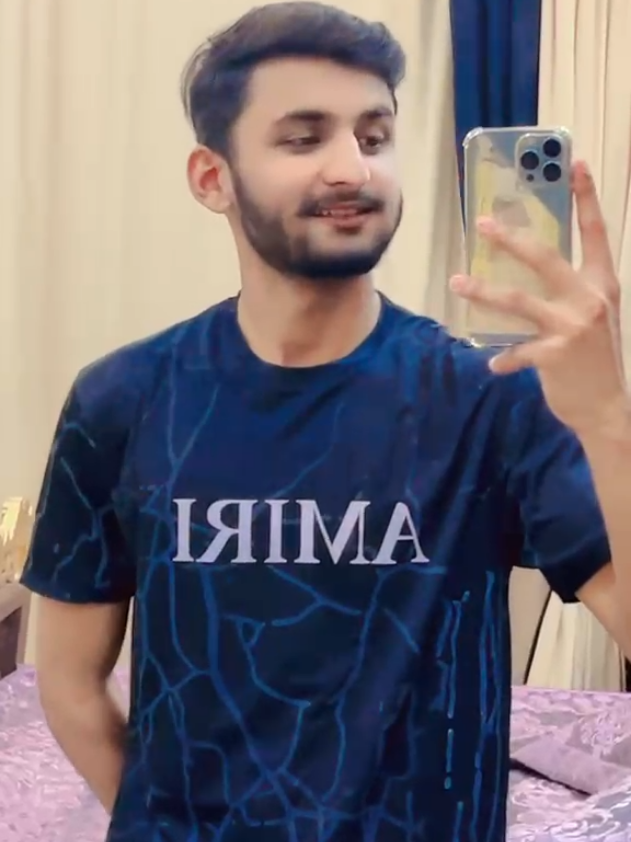 @𝐖𝐚ح𝐚𝐛 𝐐𝐮ر𝐞𝐬𝐡𝐢✨