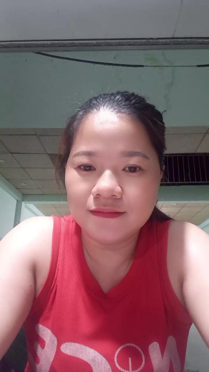 @🌹🎀Thu Thùy 76🎀🌹