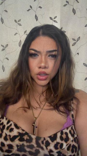 @Queen.B
