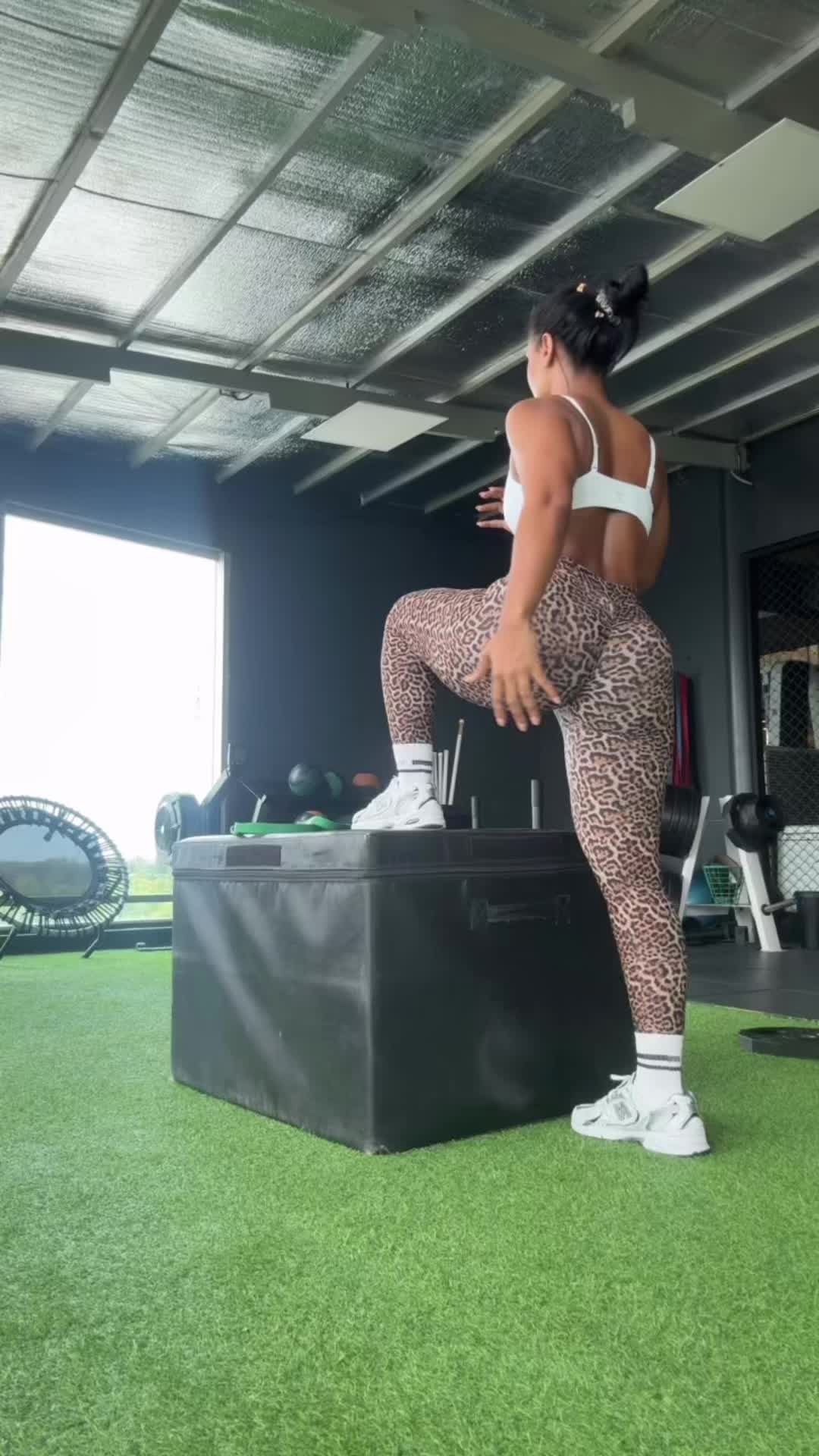 @Ktatiana_Duran 🐝 💛