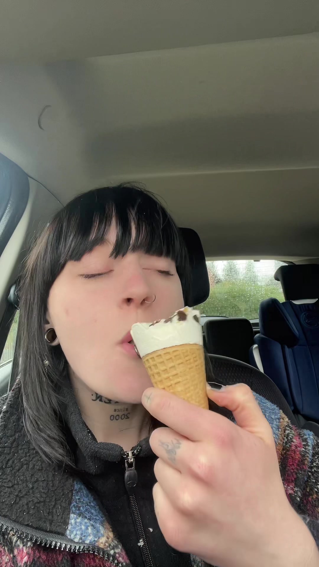 @Flummi_666😈