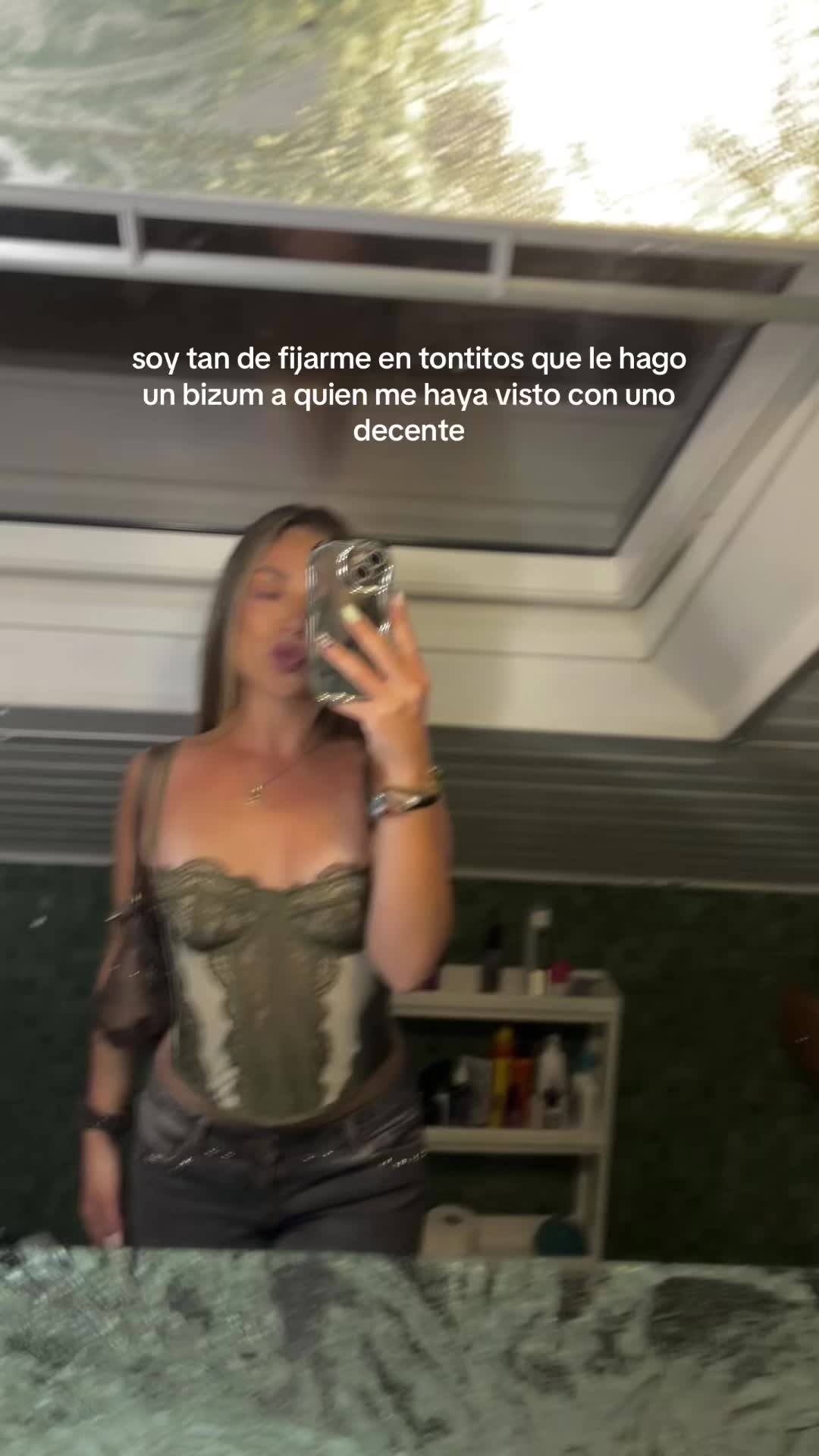 @lau alonso