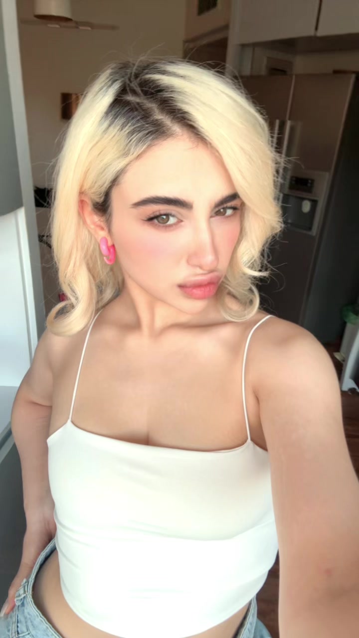 @parimahtahami