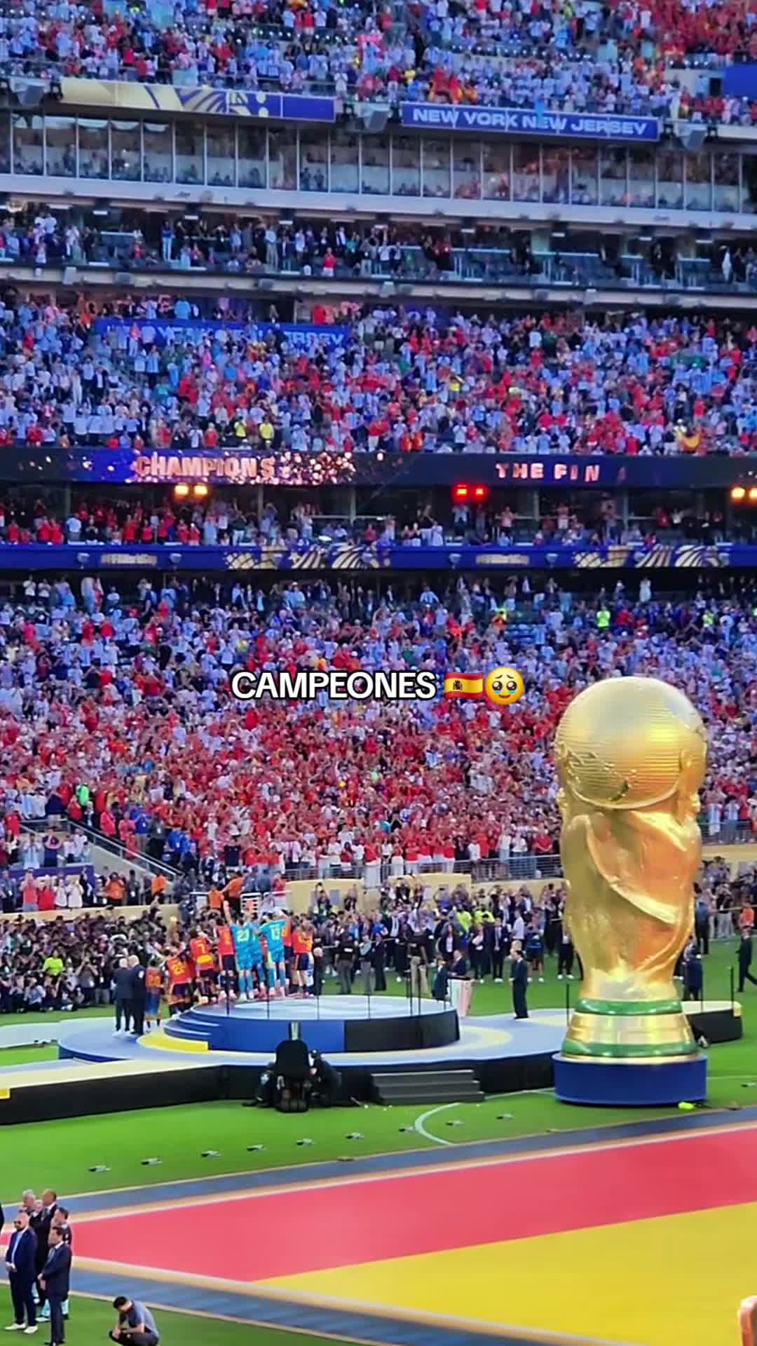 @Carloszhny593🇪🇨