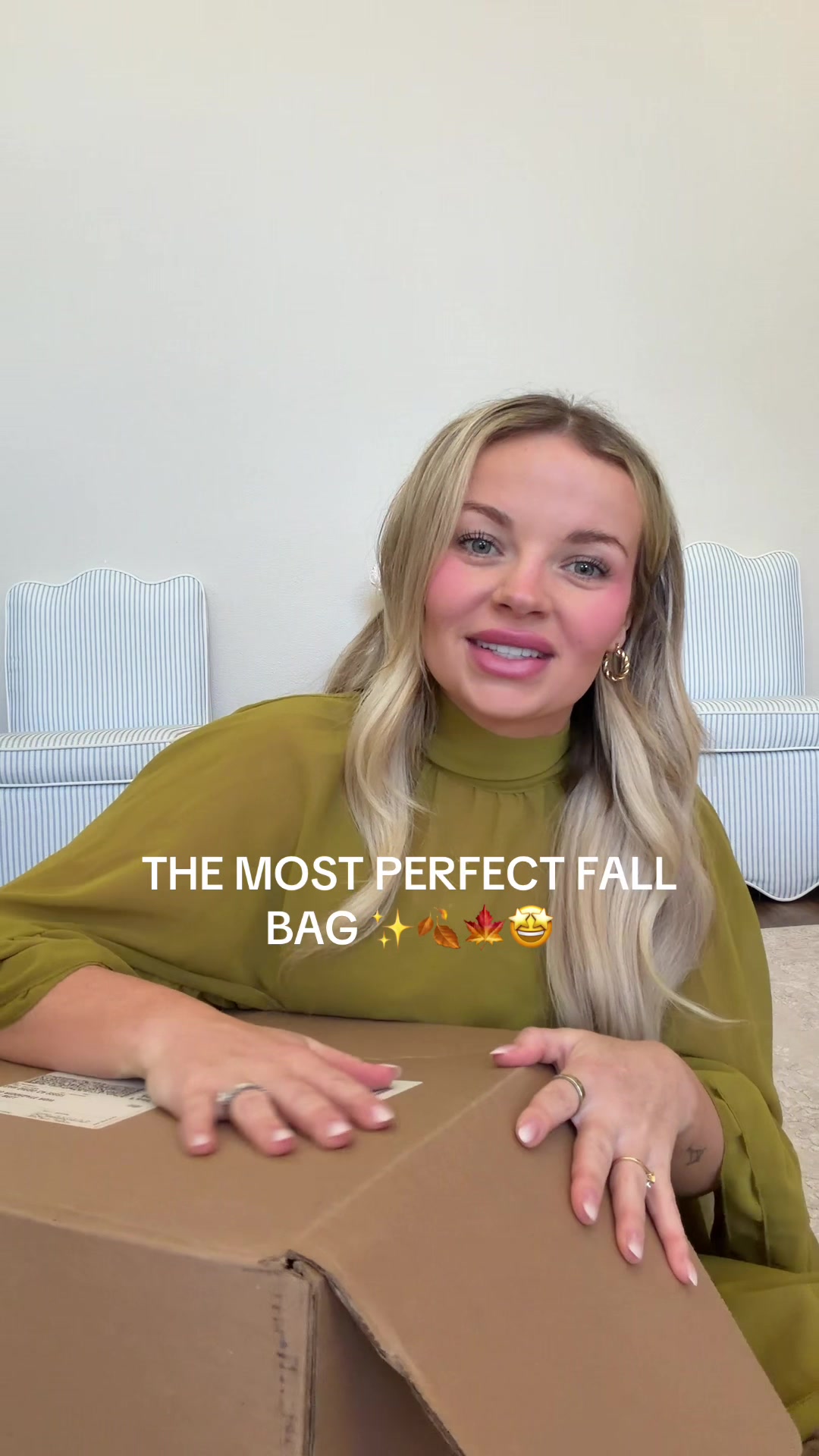 @Olivia May | Mom Style & Hacks