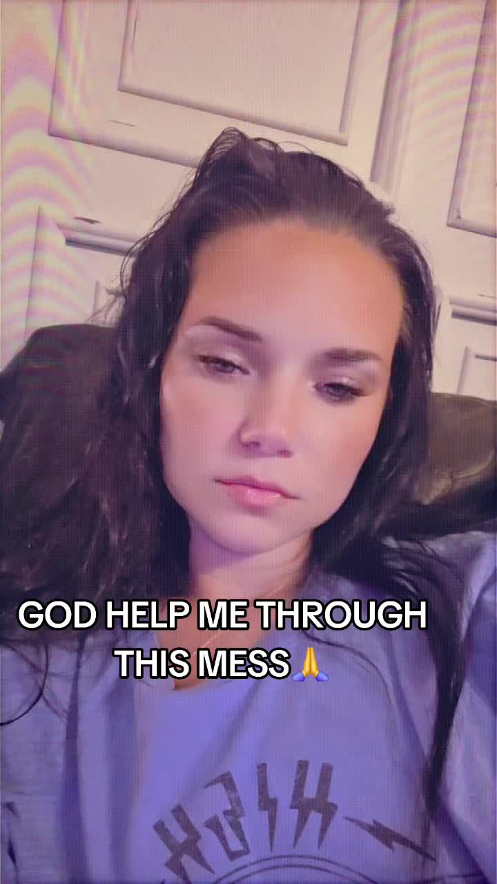 @Kayyy🖤