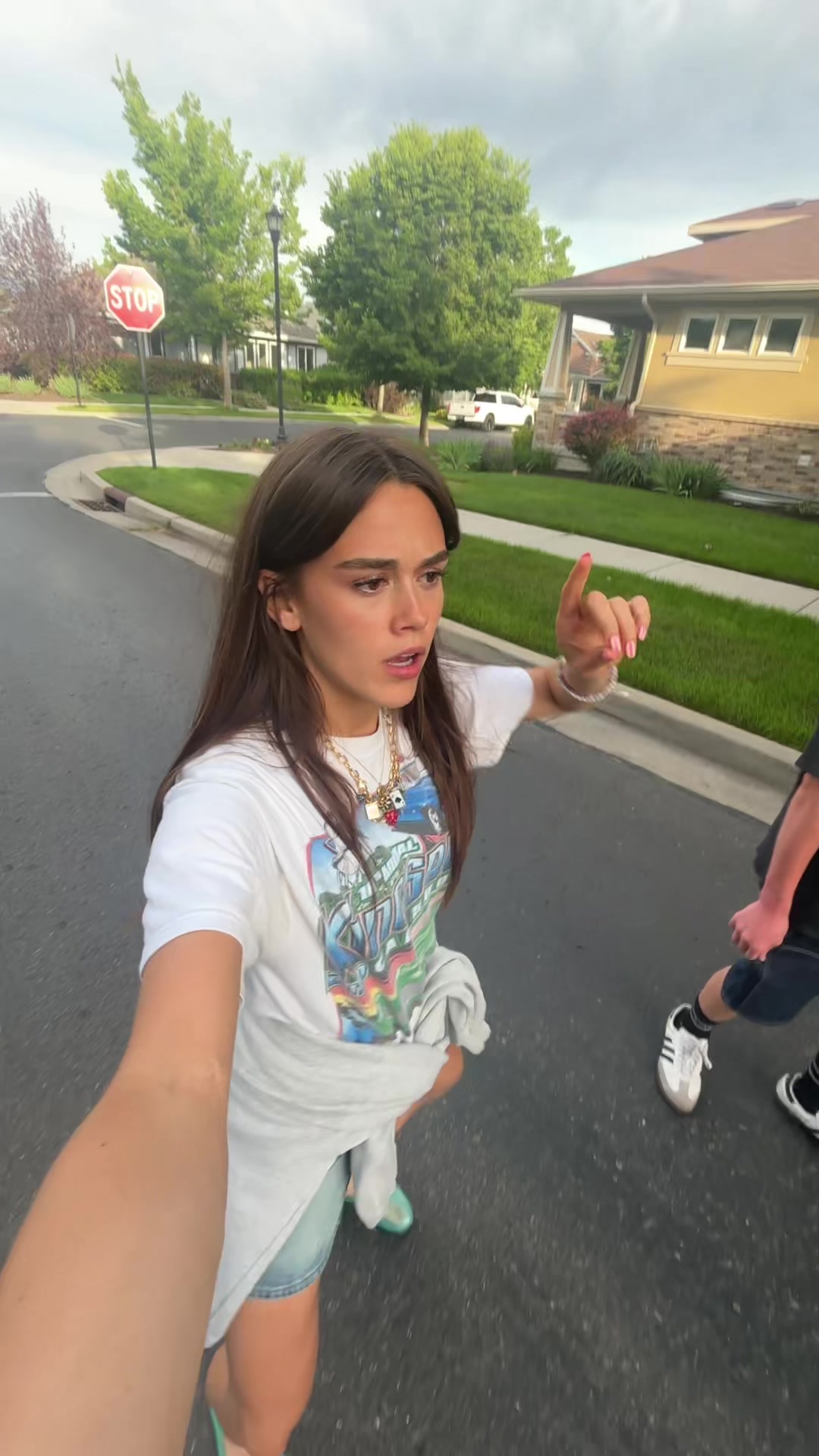 @Brookee