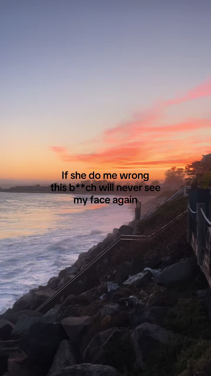 @⃟