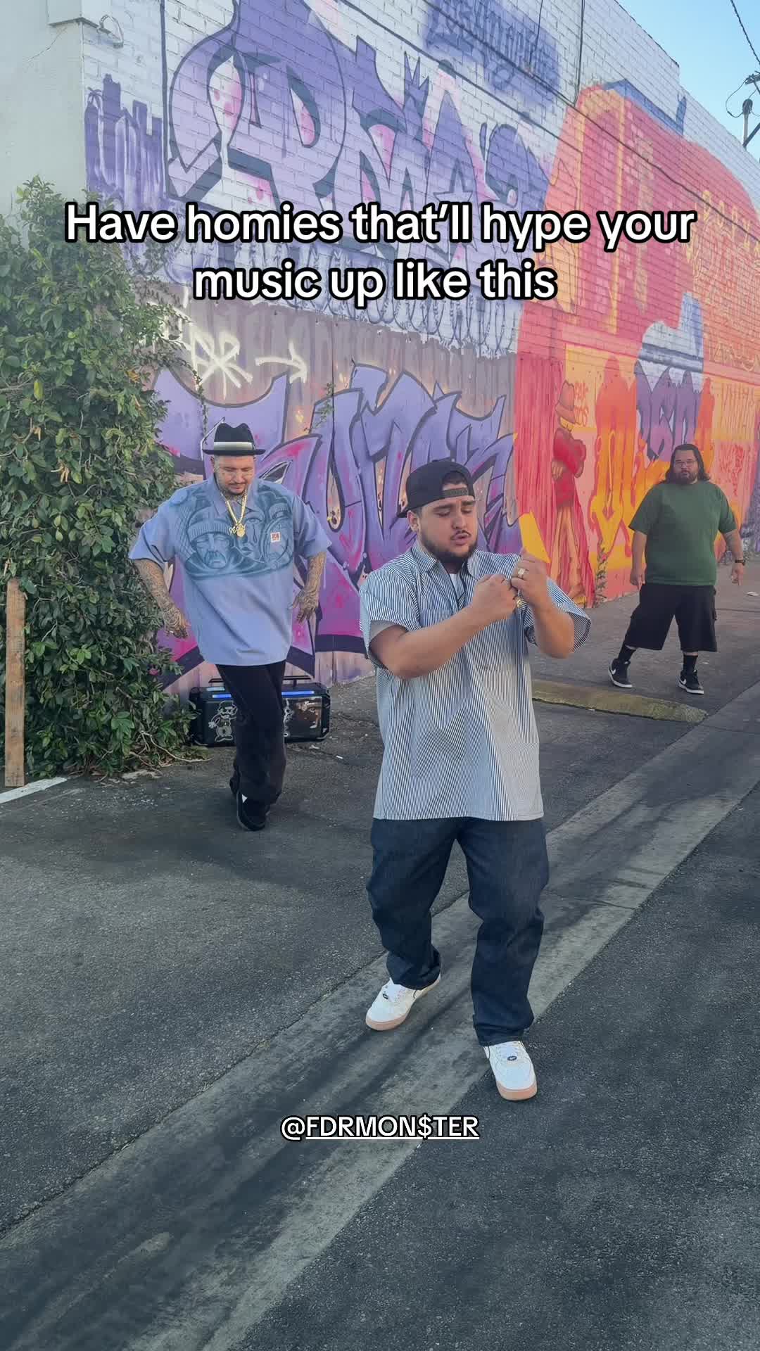 @Decoy_munoz