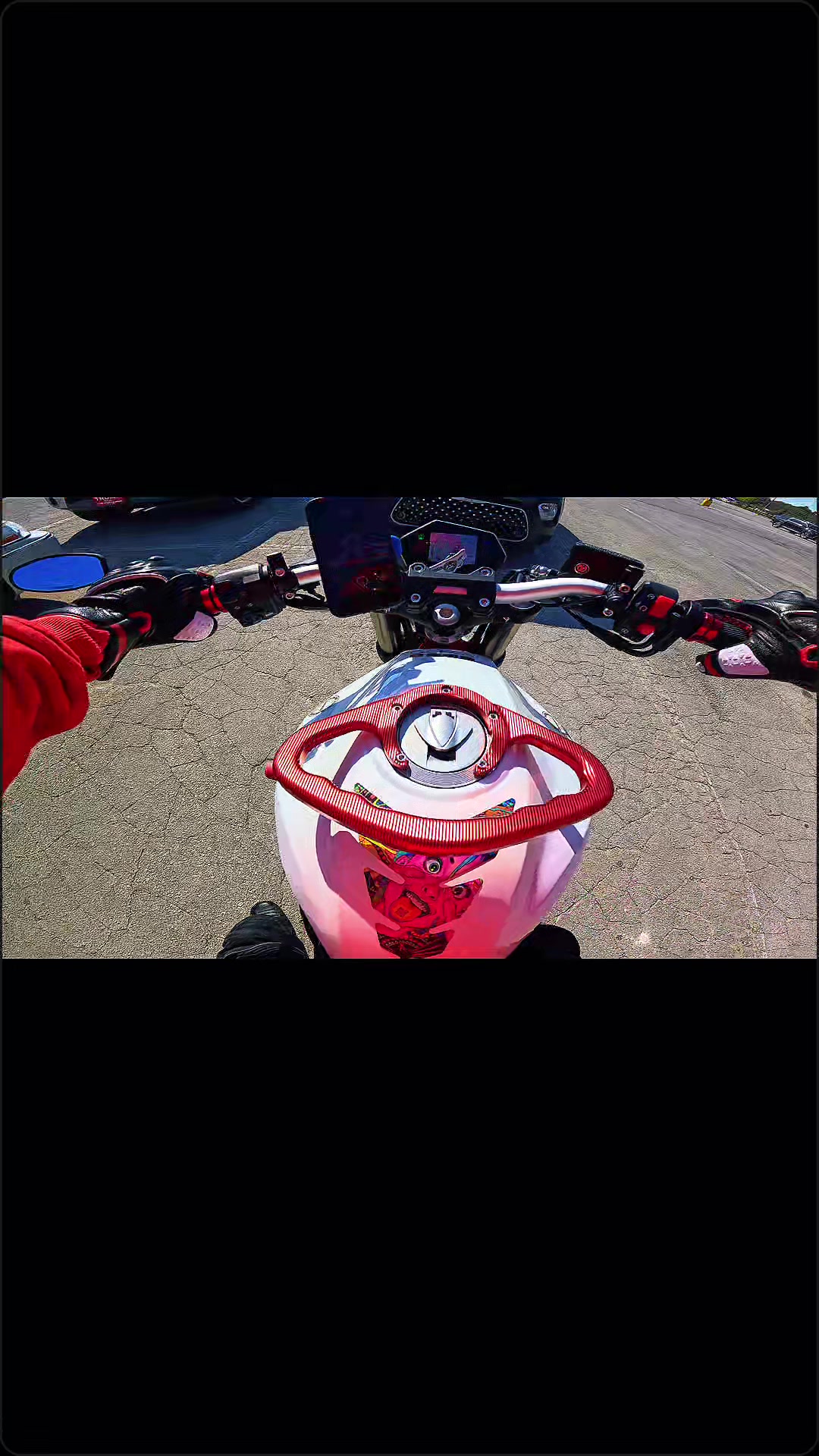 @Pai_Moto