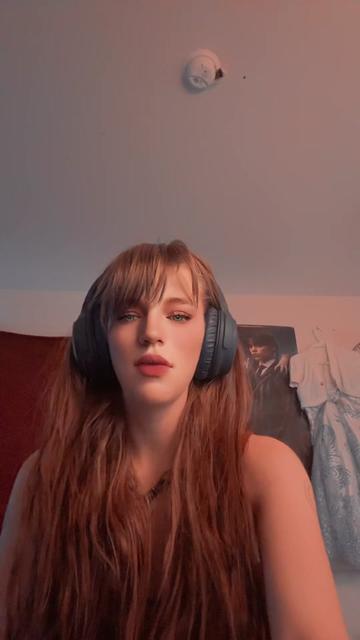 @queendarknesswolfs420