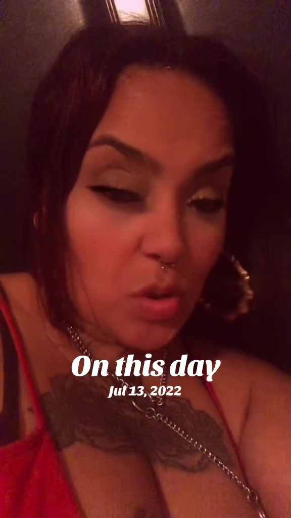 @Bombbeauty