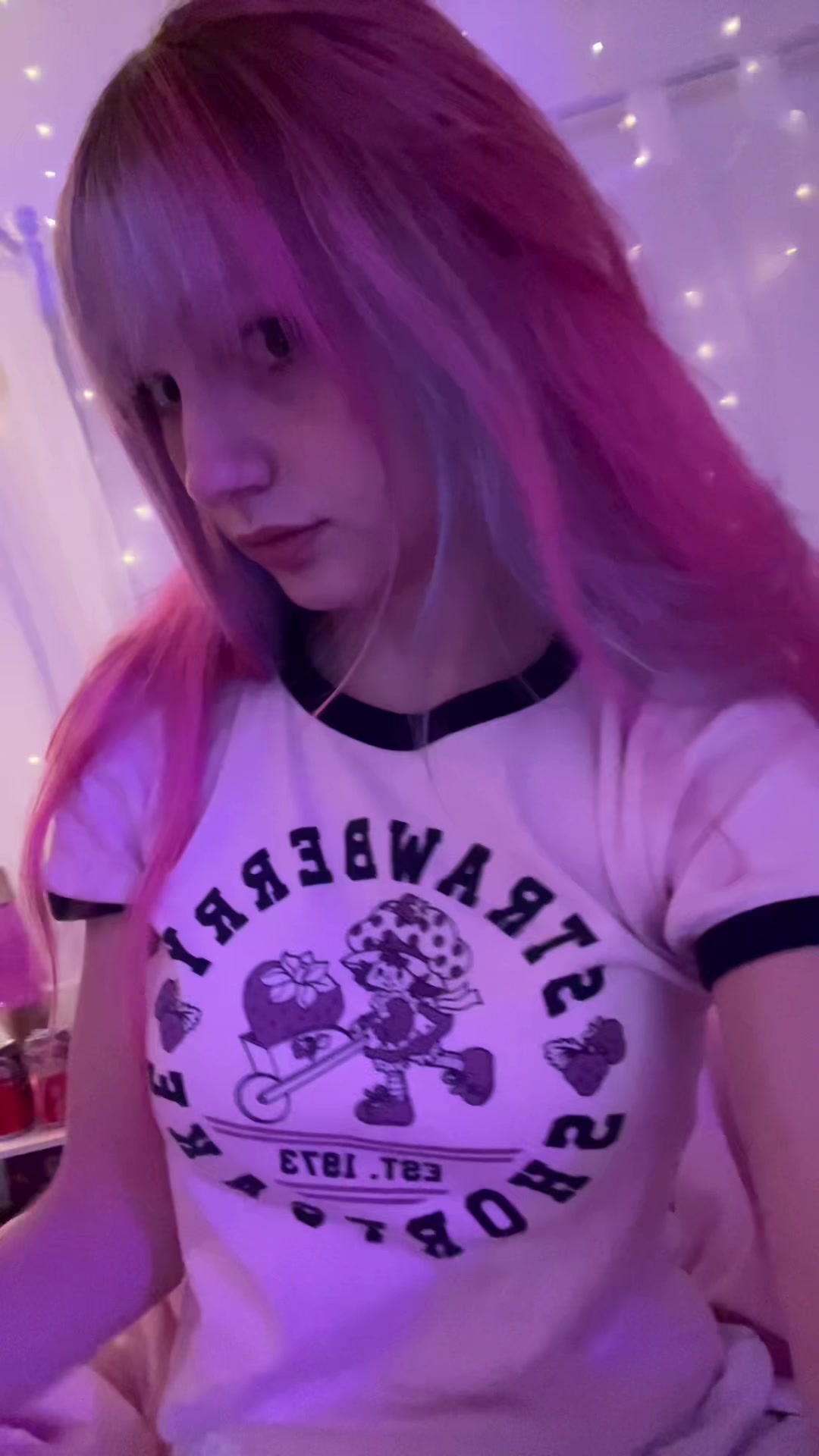 @<3