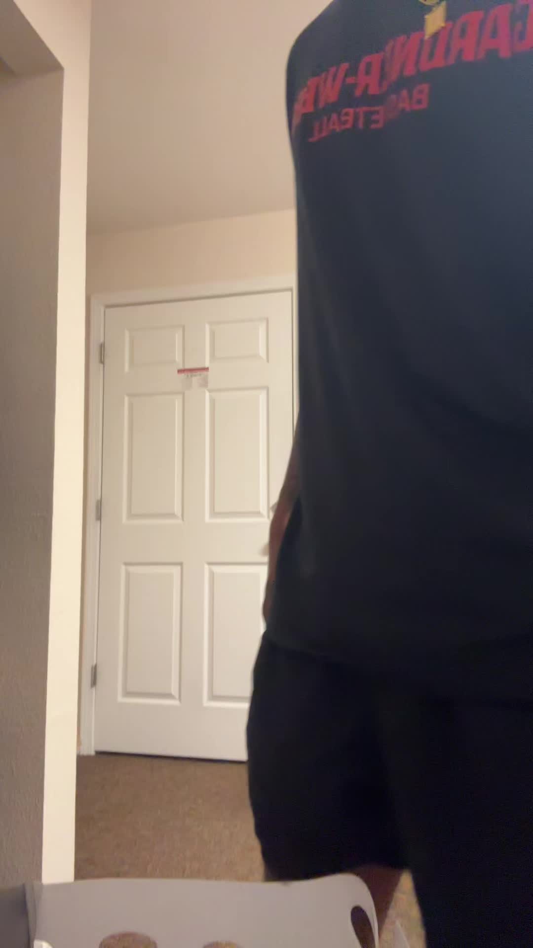 @🕷️