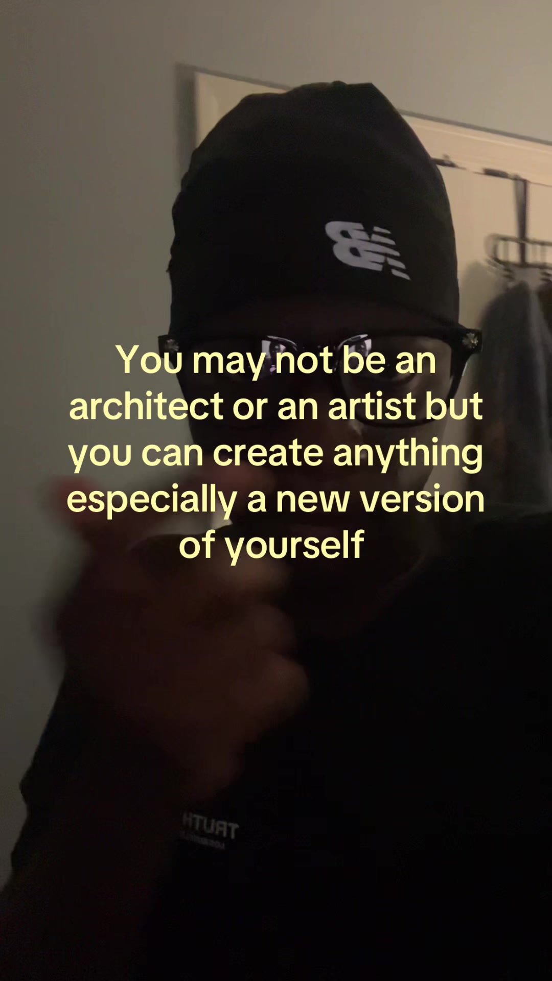 @🕴🏾