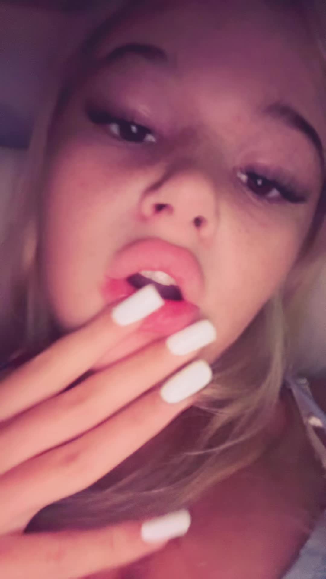 @lillianskii