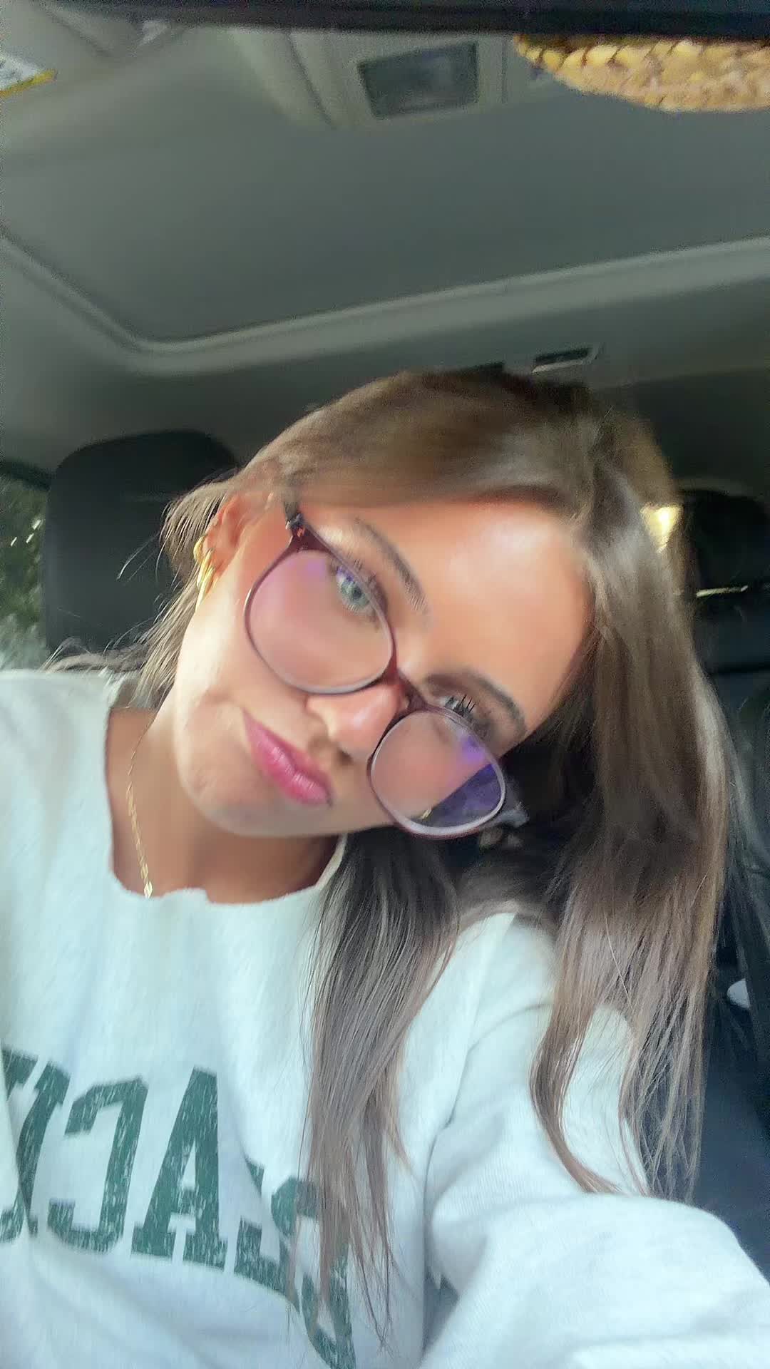 @Clara 🦭