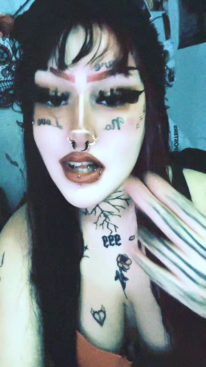 @𖤐𝓢𝓮𝓵𝓮𝓷𝓪𖤐༒ 999 ༒