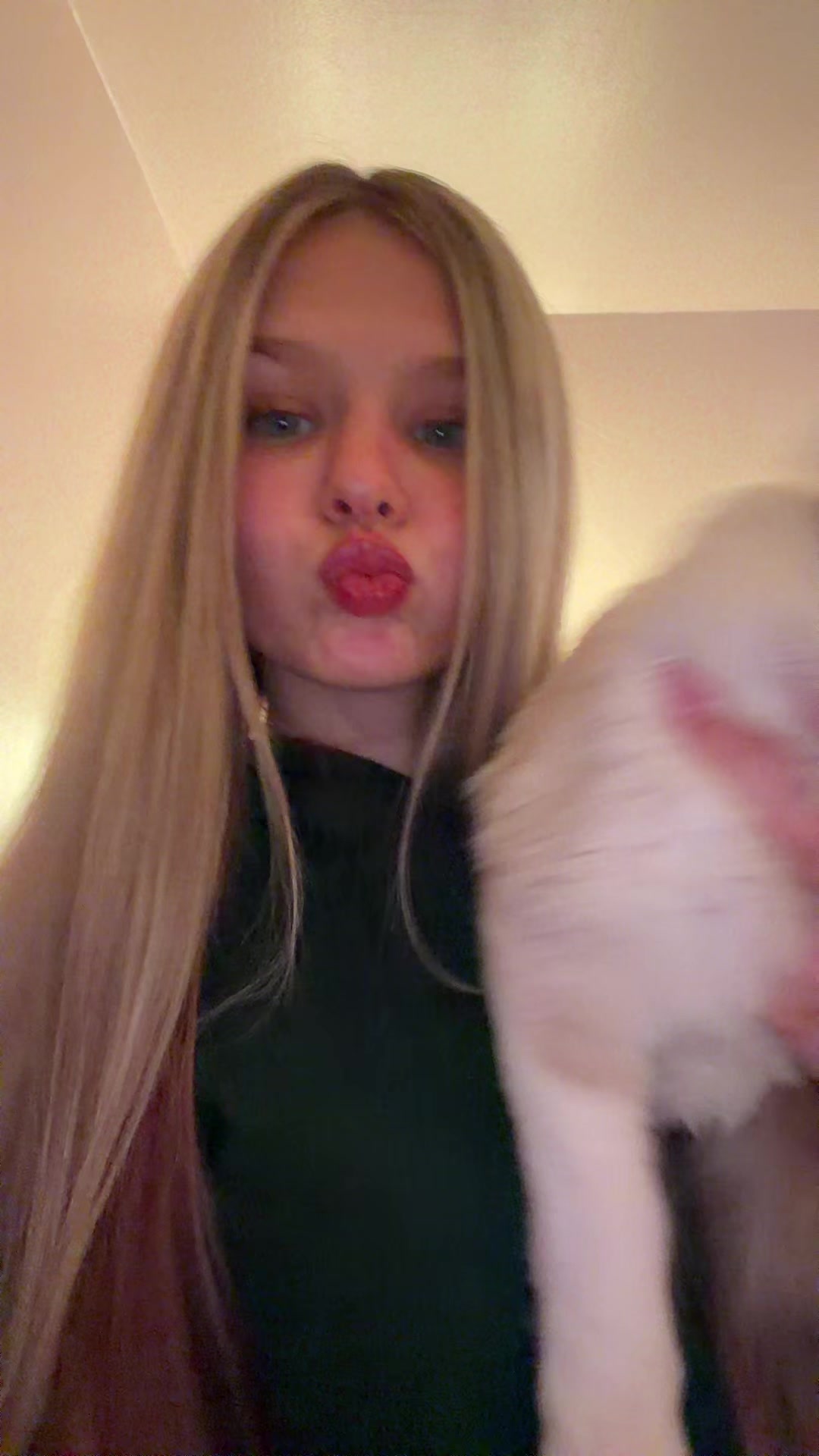 @emily💋ྀིྀི