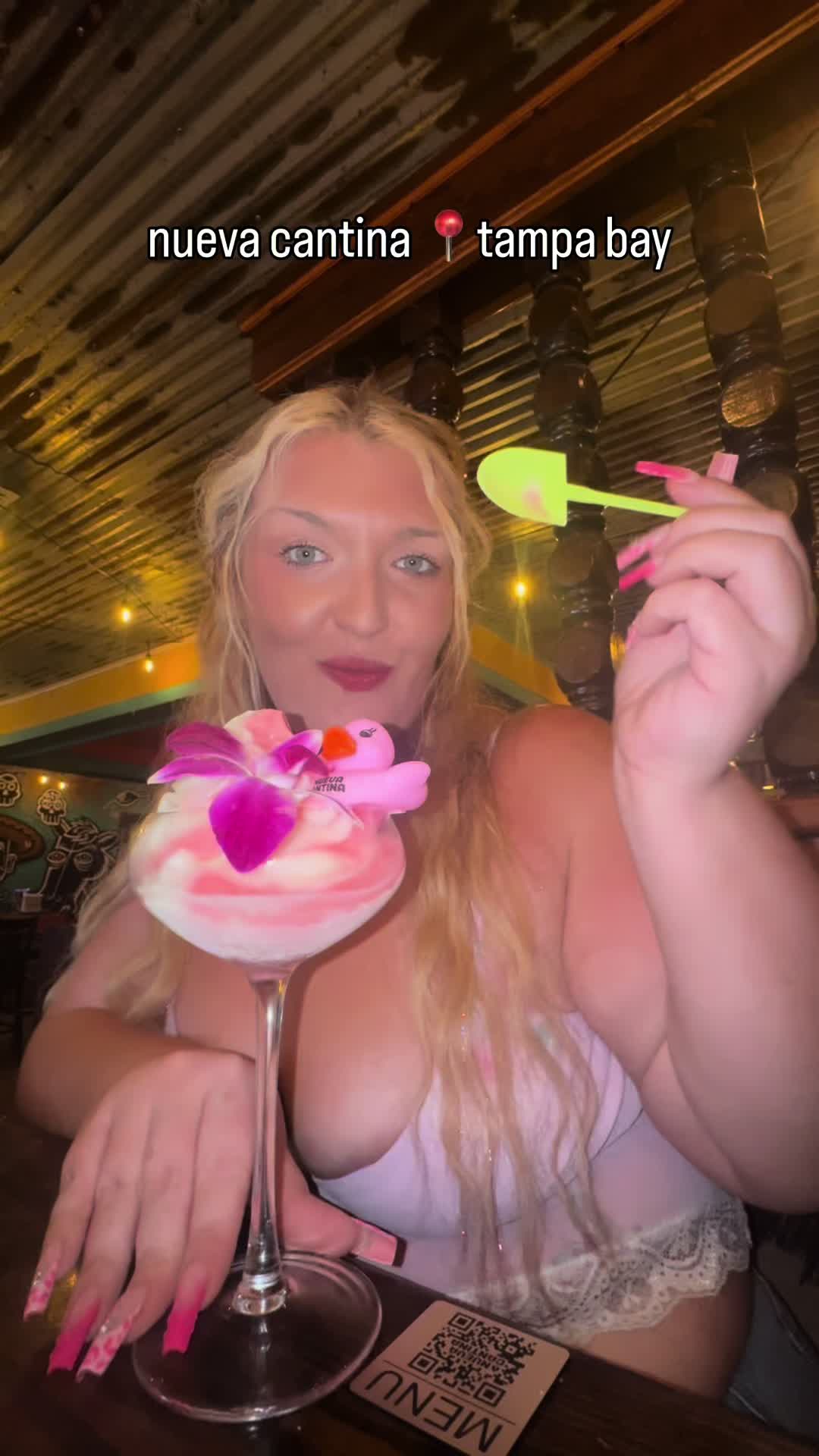 @Miss Pink Plush